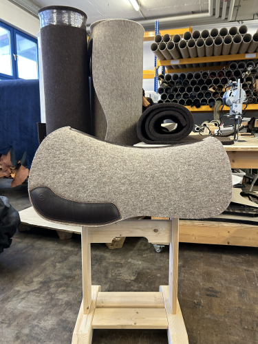 Sonderverkauf Wollfilzpad grau/braun 76cm